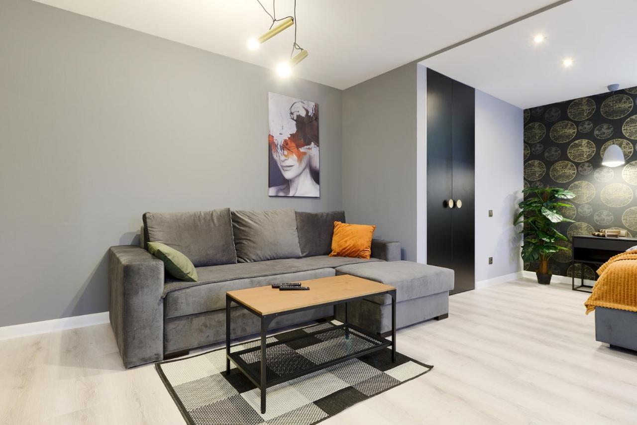 New Apart Lesi Ukrainky Blvd And Olimpiyska And Kreshchatyk And Manhattan City With Parking Kiew Exterior foto