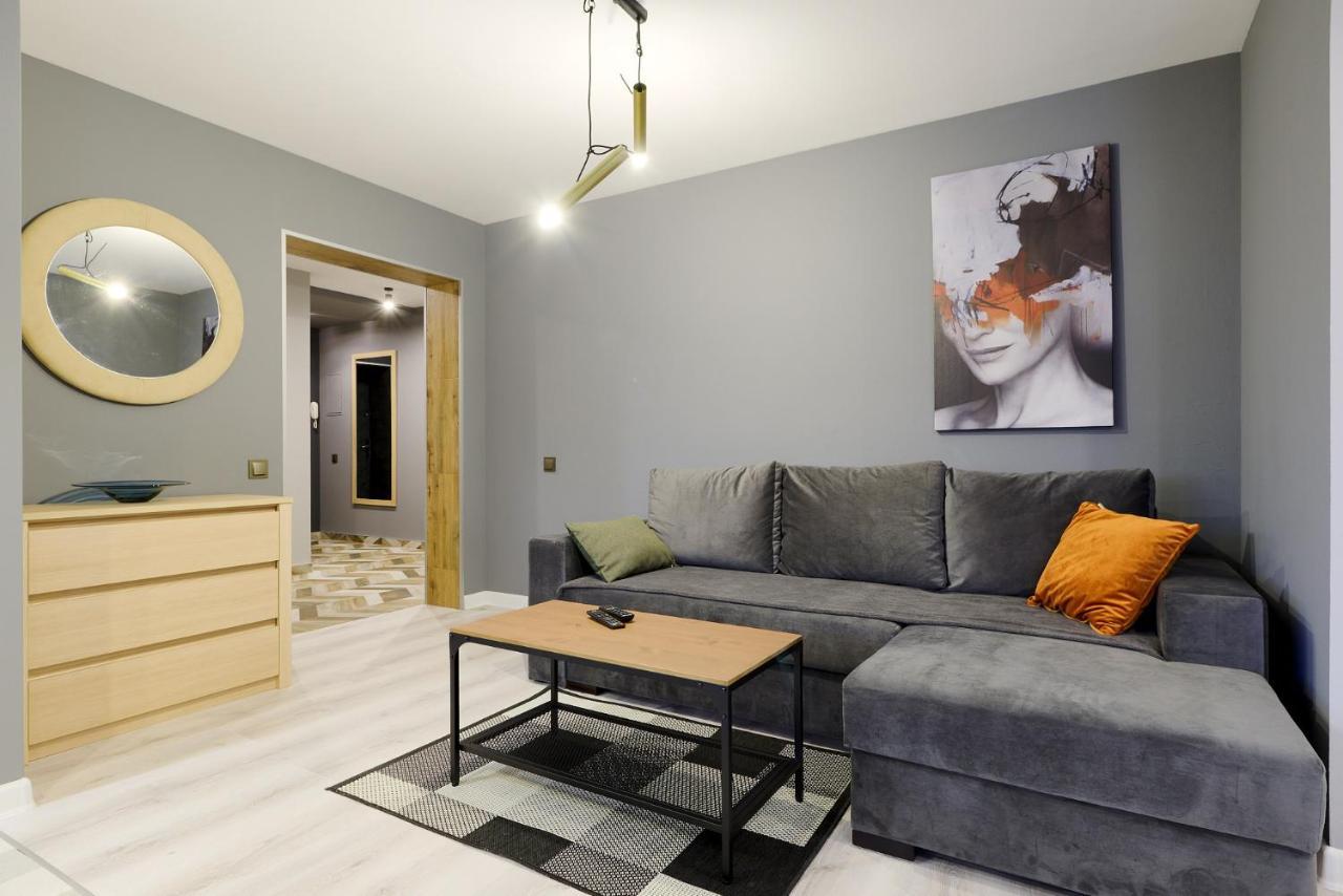 New Apart Lesi Ukrainky Blvd And Olimpiyska And Kreshchatyk And Manhattan City With Parking Kiew Exterior foto
