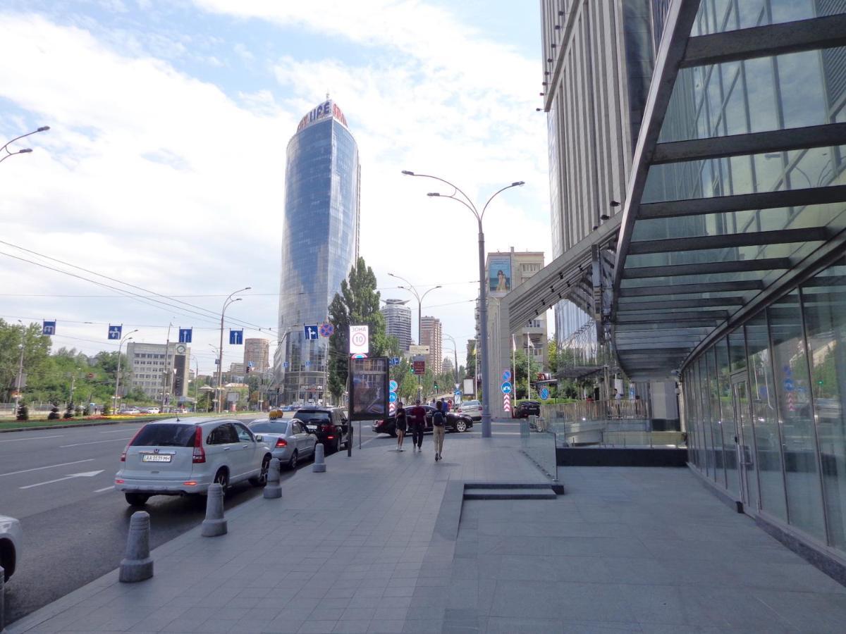 New Apart Lesi Ukrainky Blvd And Olimpiyska And Kreshchatyk And Manhattan City With Parking Kiew Exterior foto