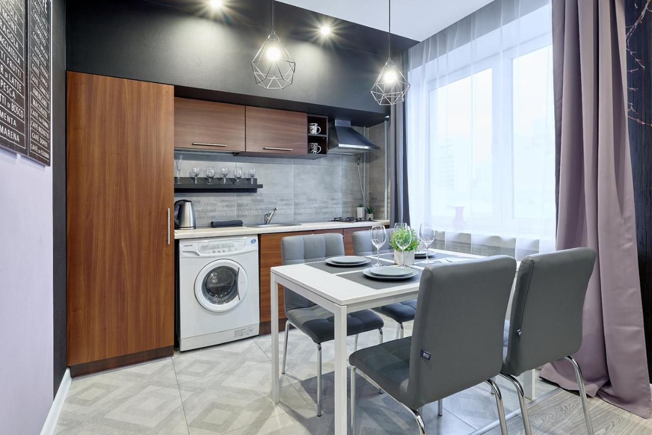 New Apart Lesi Ukrainky Blvd And Olimpiyska And Kreshchatyk And Manhattan City With Parking Kiew Exterior foto