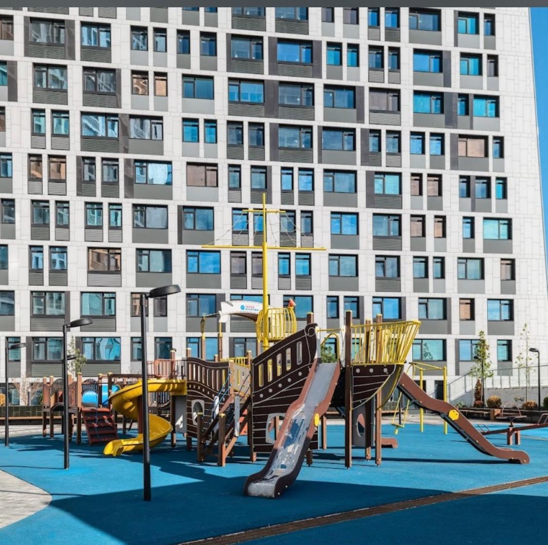 New Apart Lesi Ukrainky Blvd And Olimpiyska And Kreshchatyk And Manhattan City With Parking Kiew Exterior foto